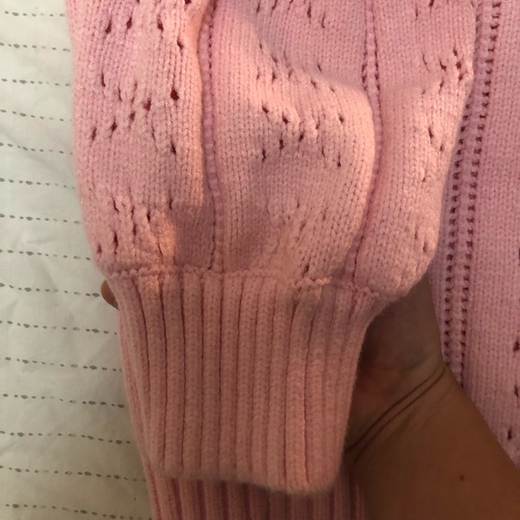 knit pink puffed sleeved cropped sweater - Picture 2 of 3